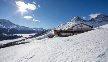 Paradiso-Mountain-Club-Restaurant-Switzerland-travel-guide