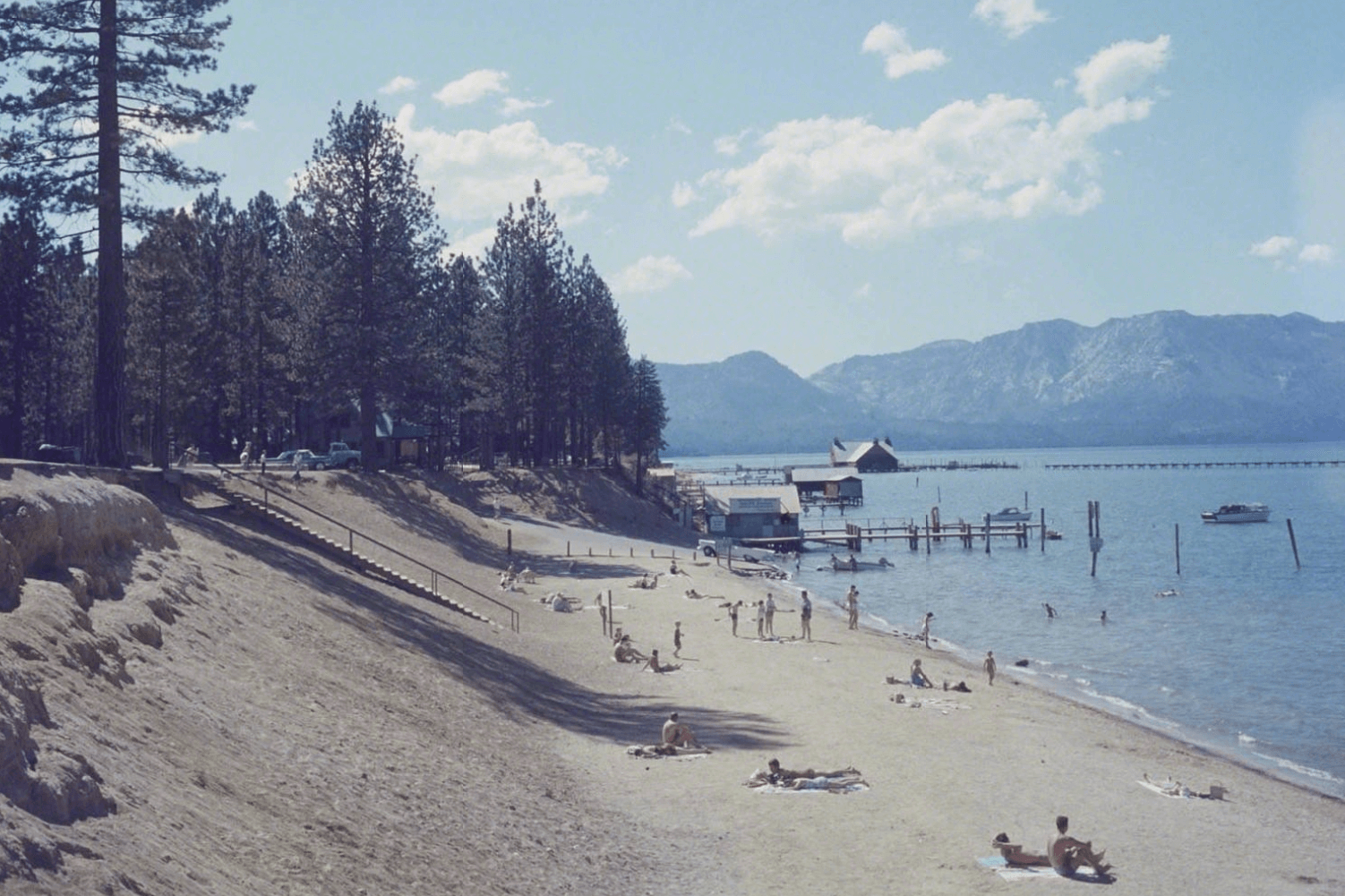 American Lake Hotels