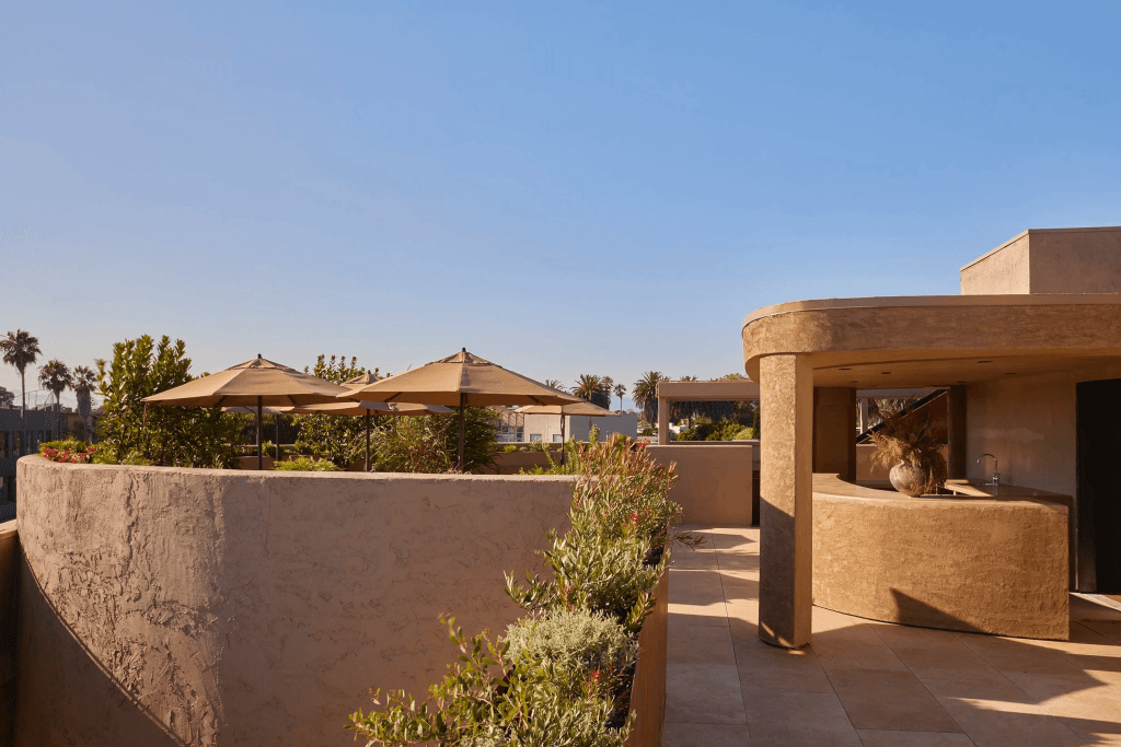 city and country los angeles 