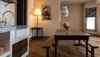 Vitorrja-Venice-Beach-travel-guide