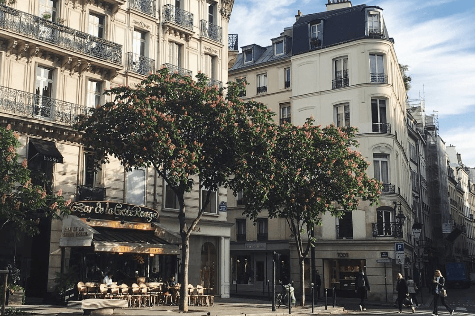 A Perfect Day of Shopping in Paris